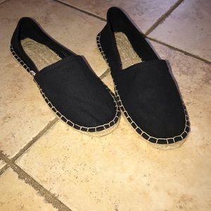 STEVE MADDEN- black Mylie Espadrilles